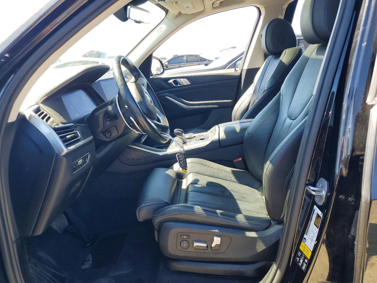 2022 BMW X7 xDrive40I - zdjęcie 7