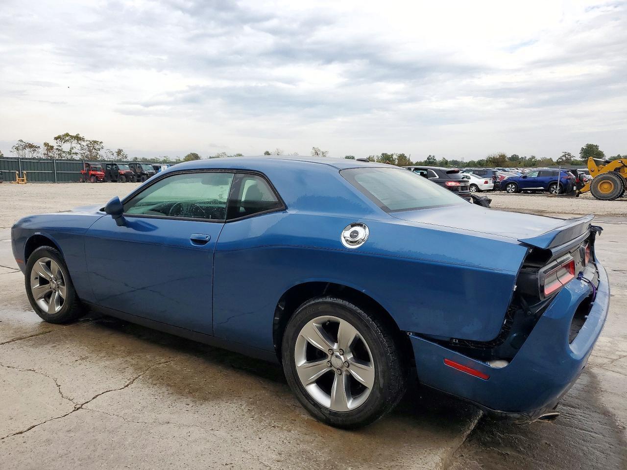2020 Dodge Challenger Sxt - zdjęcie 2