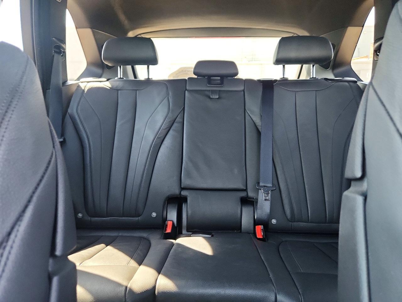 2016 BMW X5 xDrive50I - zdjęcie 10