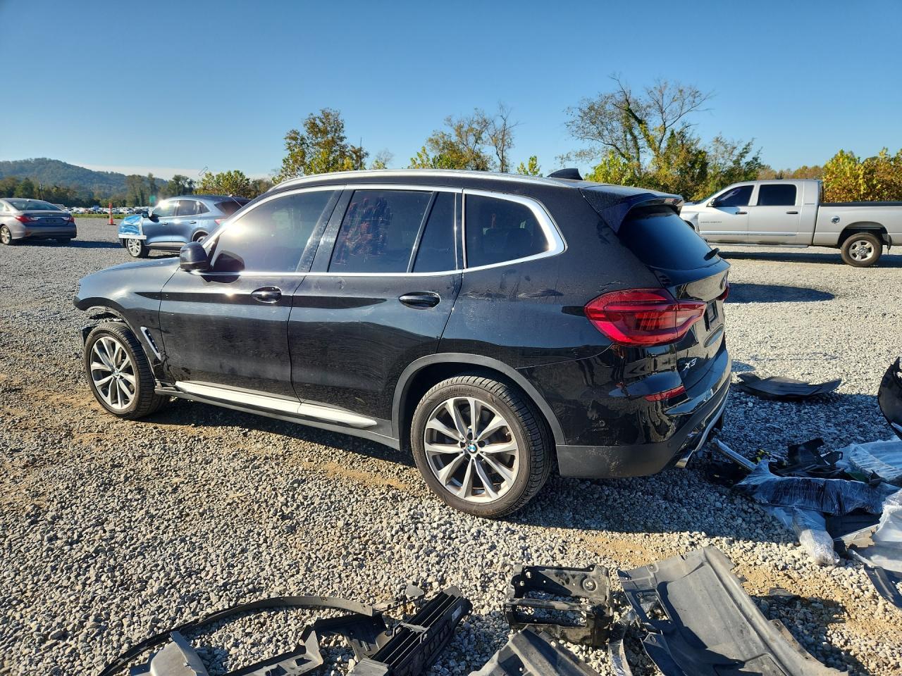 2018 BMW X3 xDrive30I - zdjęcie 2