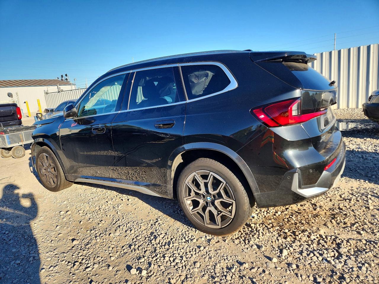2026 BMW X1 xDrive28I - zdjęcie 2