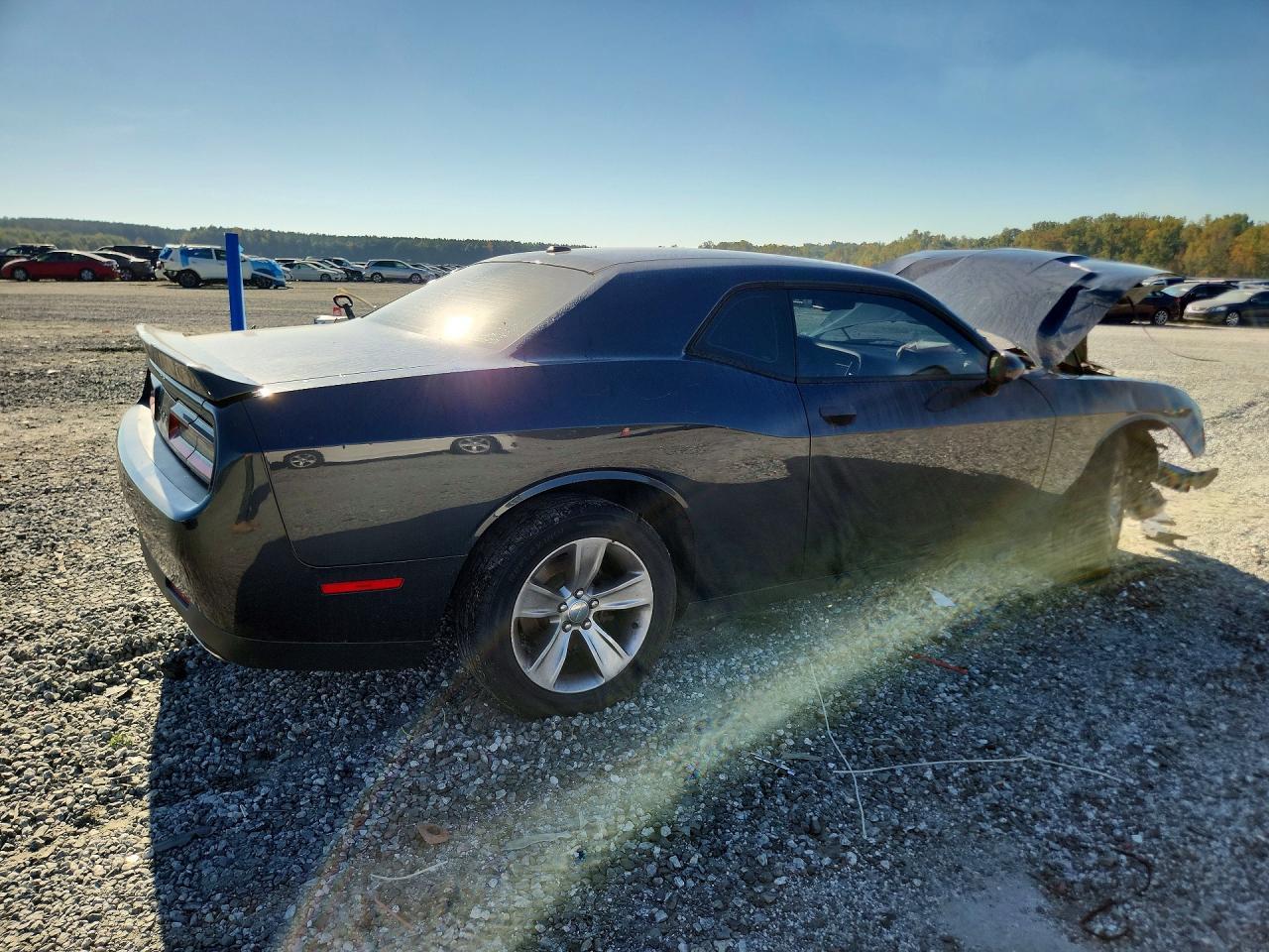 2019 Dodge Challenger Sxt - zdjęcie 3