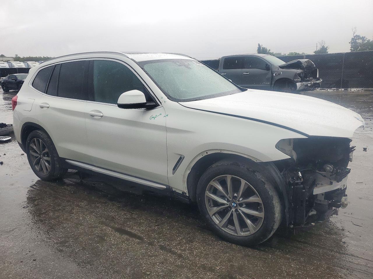 2019 BMW X3 Sdrive30I - zdjęcie 4