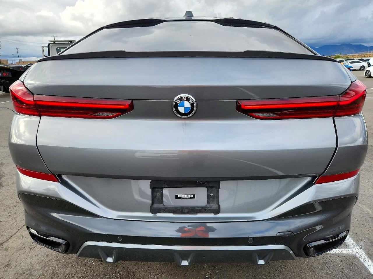 2024 BMW X6 xDrive40I - zdjęcie 6