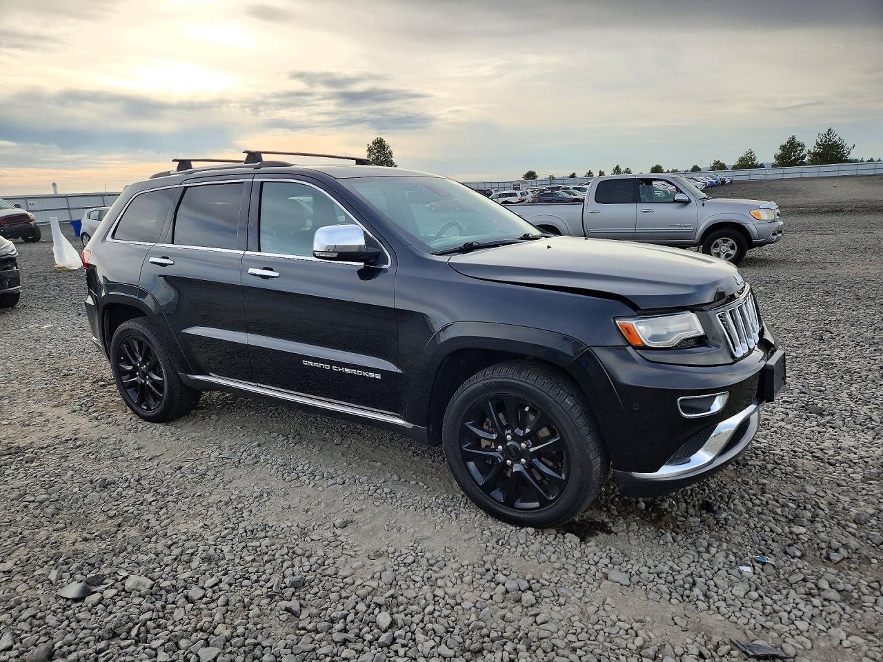 2014 Jeep Grand Cherokee Summit - zdjęcie 4