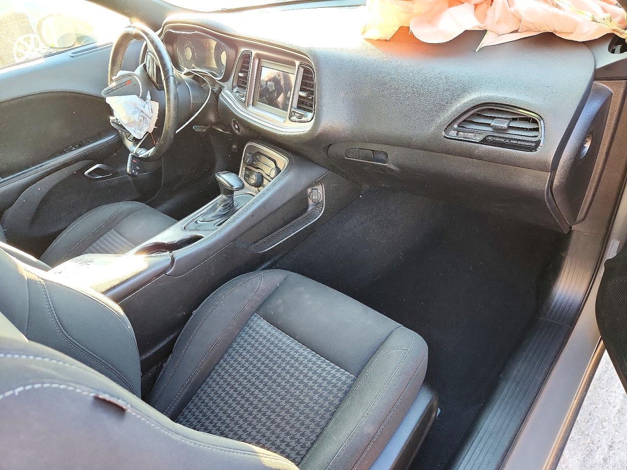 2019 Dodge Challenger Sxt - zdjęcie 8
