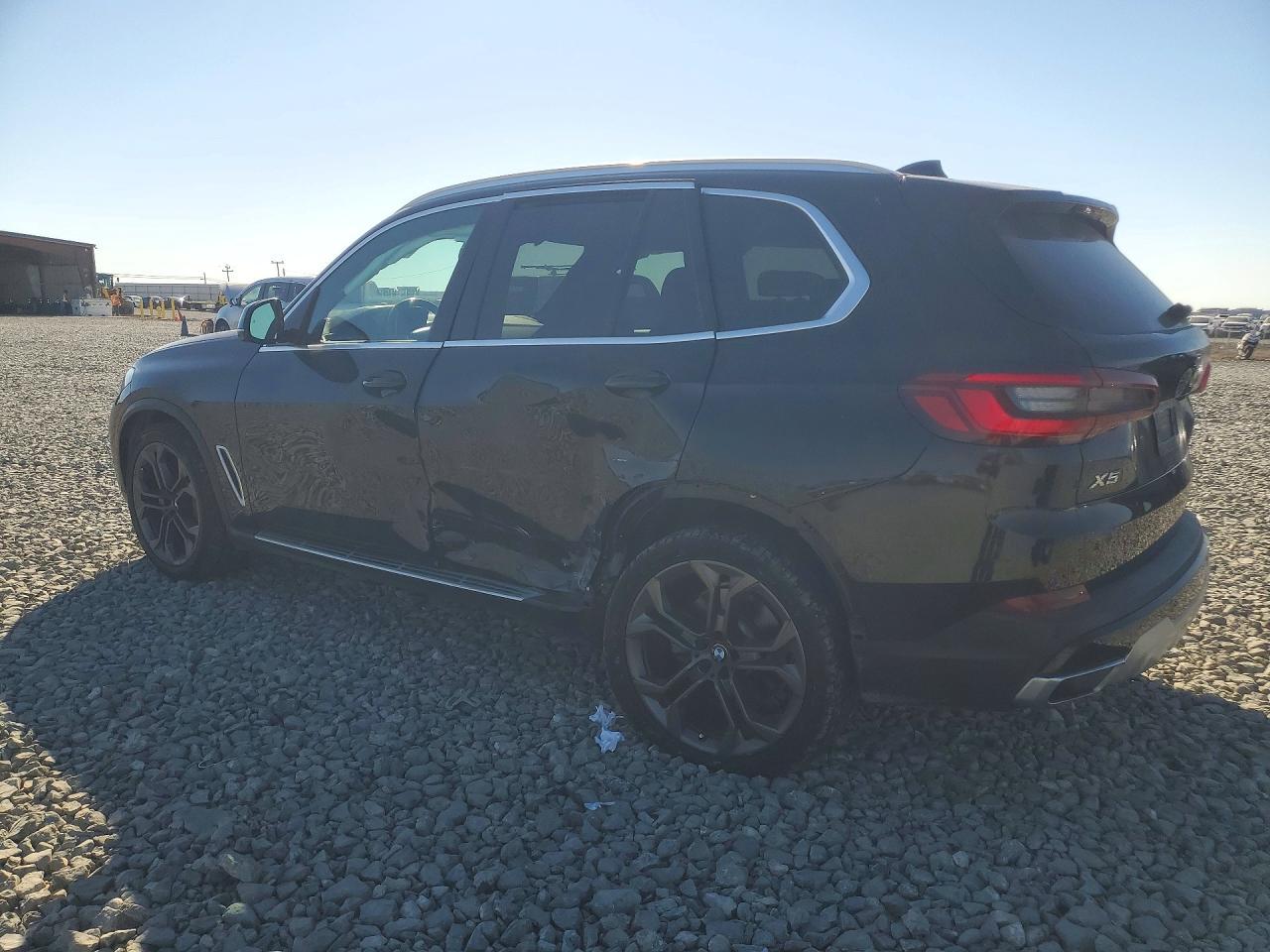 2019 BMW X5 xDrive40I - zdjęcie 2