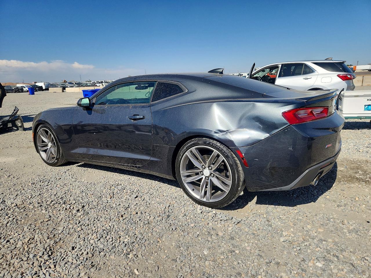 2018 Chevrolet Camaro Lt - zdjęcie 2