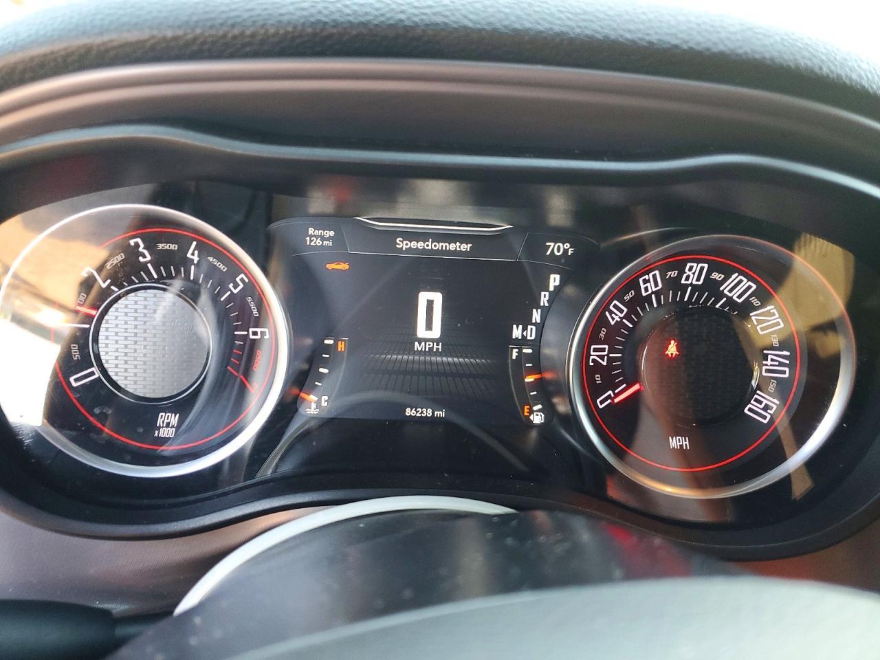 2023 Dodge Challenger Sxt - zdjęcie 9