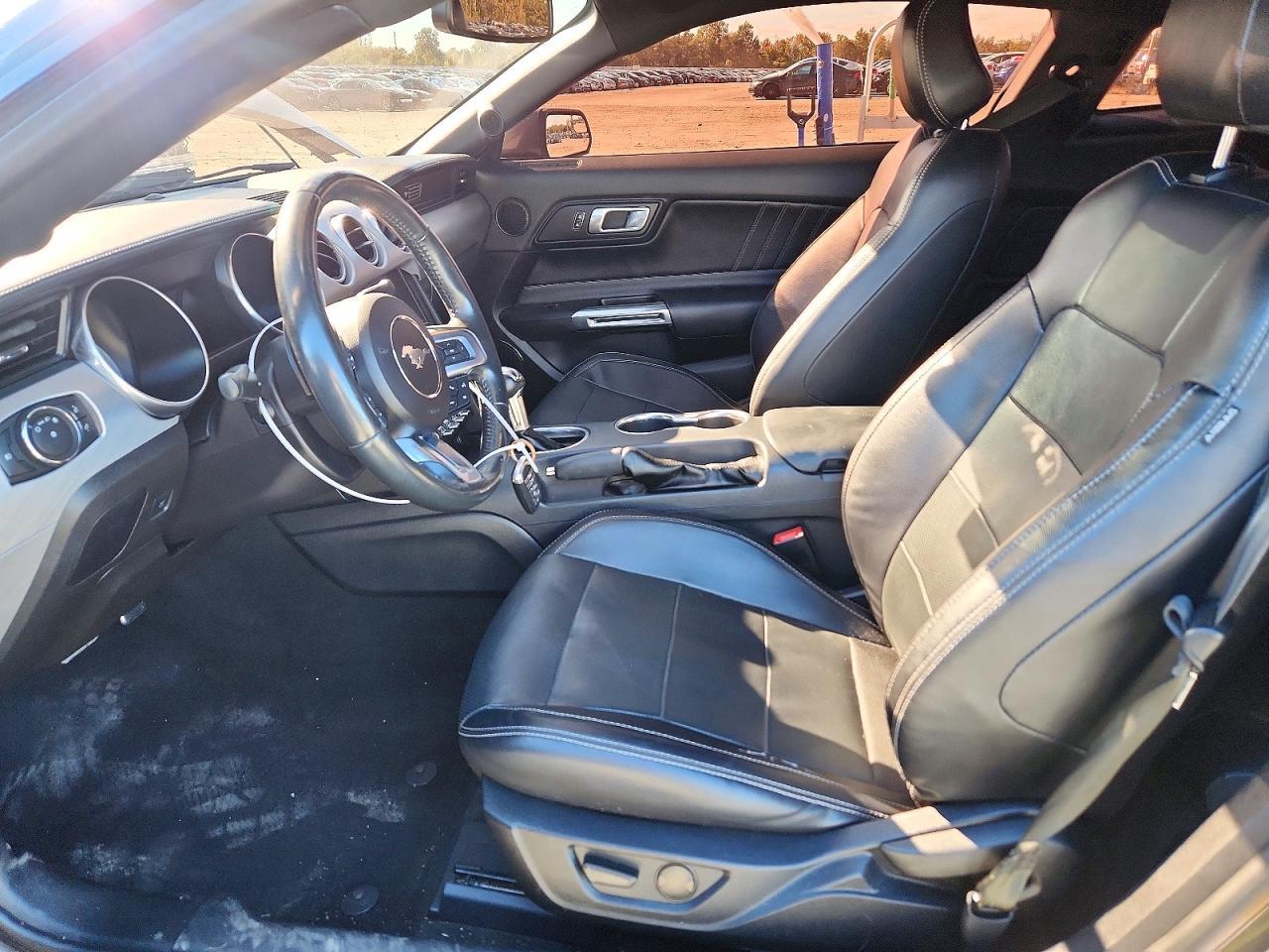2020 Ford Mustang Gt - zdjęcie 7