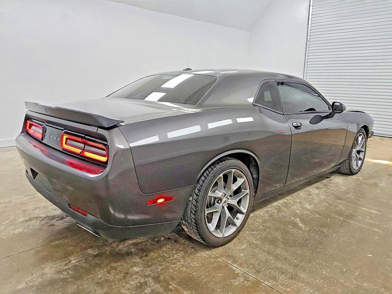 2023 Dodge Challenger Gt - zdjęcie 3