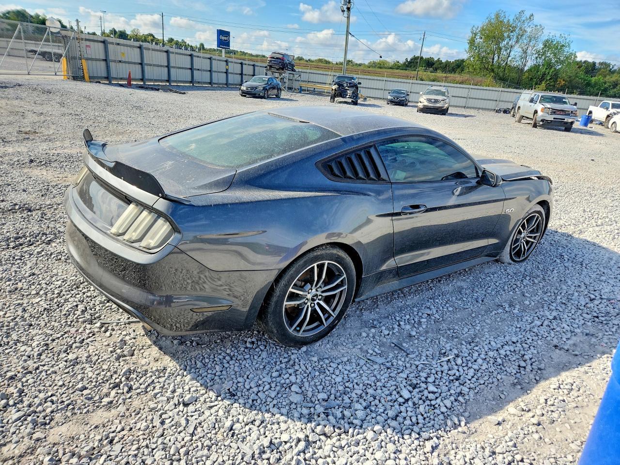 2017 Ford Mustang Gt - zdjęcie 3