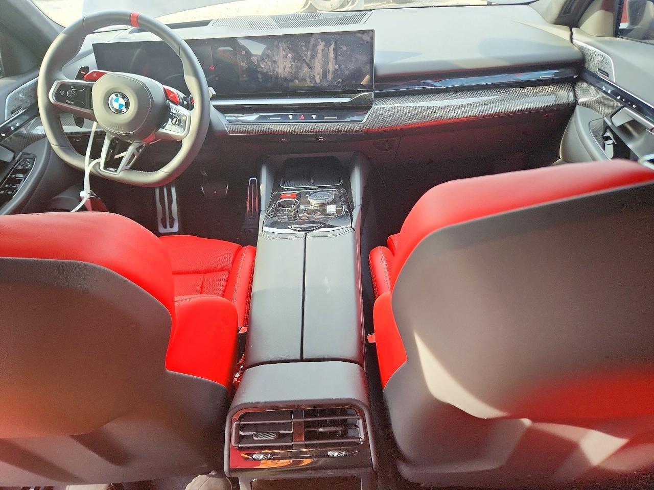 2026 BMW M5 - zdjęcie 8