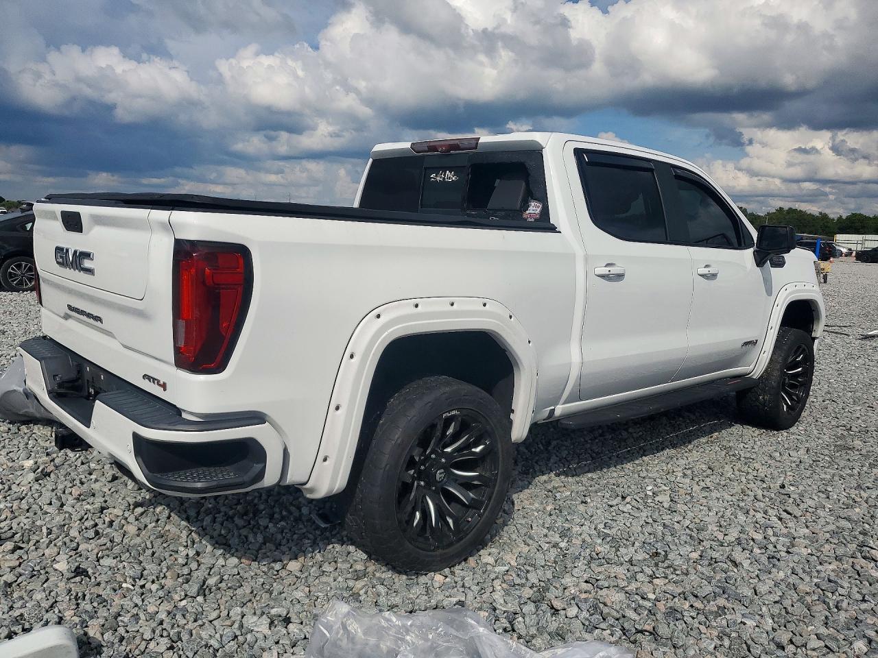 2020 GMC Sierra K1500 At4 - zdjęcie 3