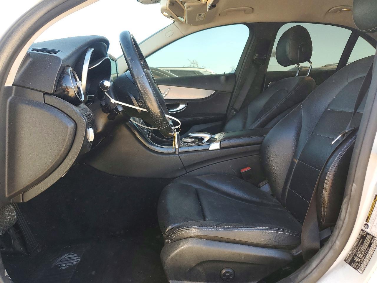 2015 Mercedes-Benz C 300 4Matic - zdjęcie 7
