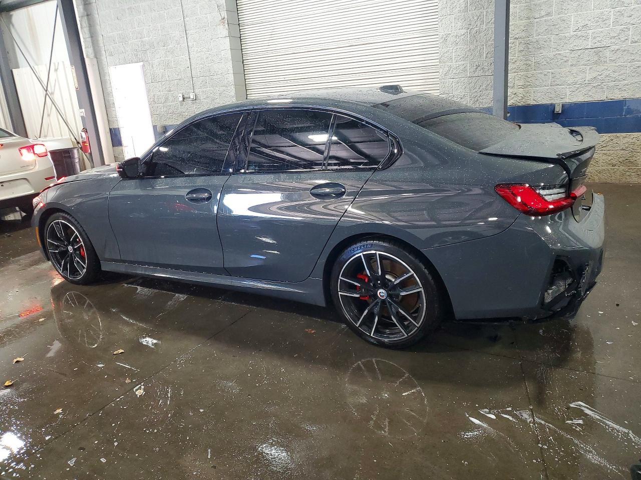 2023 BMW Seria 3 340i - zdjęcie 2