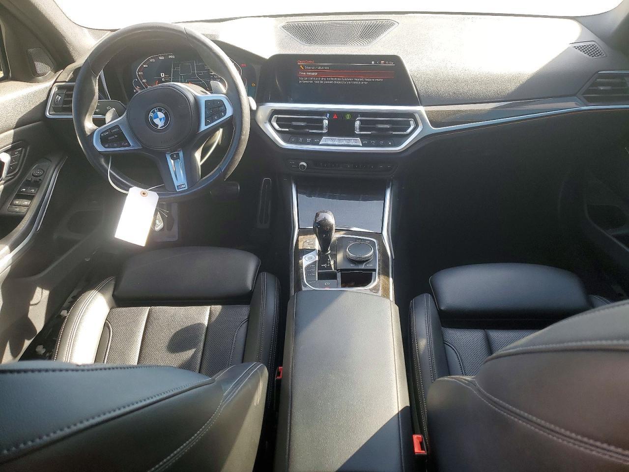 2022 BMW 330I - zdjęcie 8