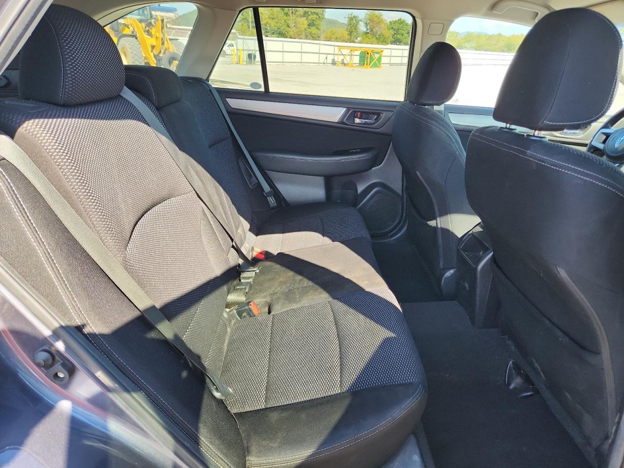 2016 Subaru Outback 2.5I Premium - zdjęcie 10