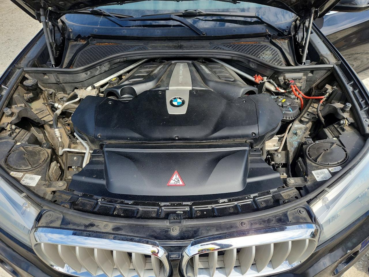 2016 BMW X5 xDrive50I - zdjęcie 12