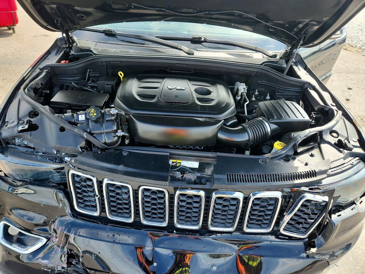 2018 Jeep Grand Cherokee Limited - zdjęcie 12