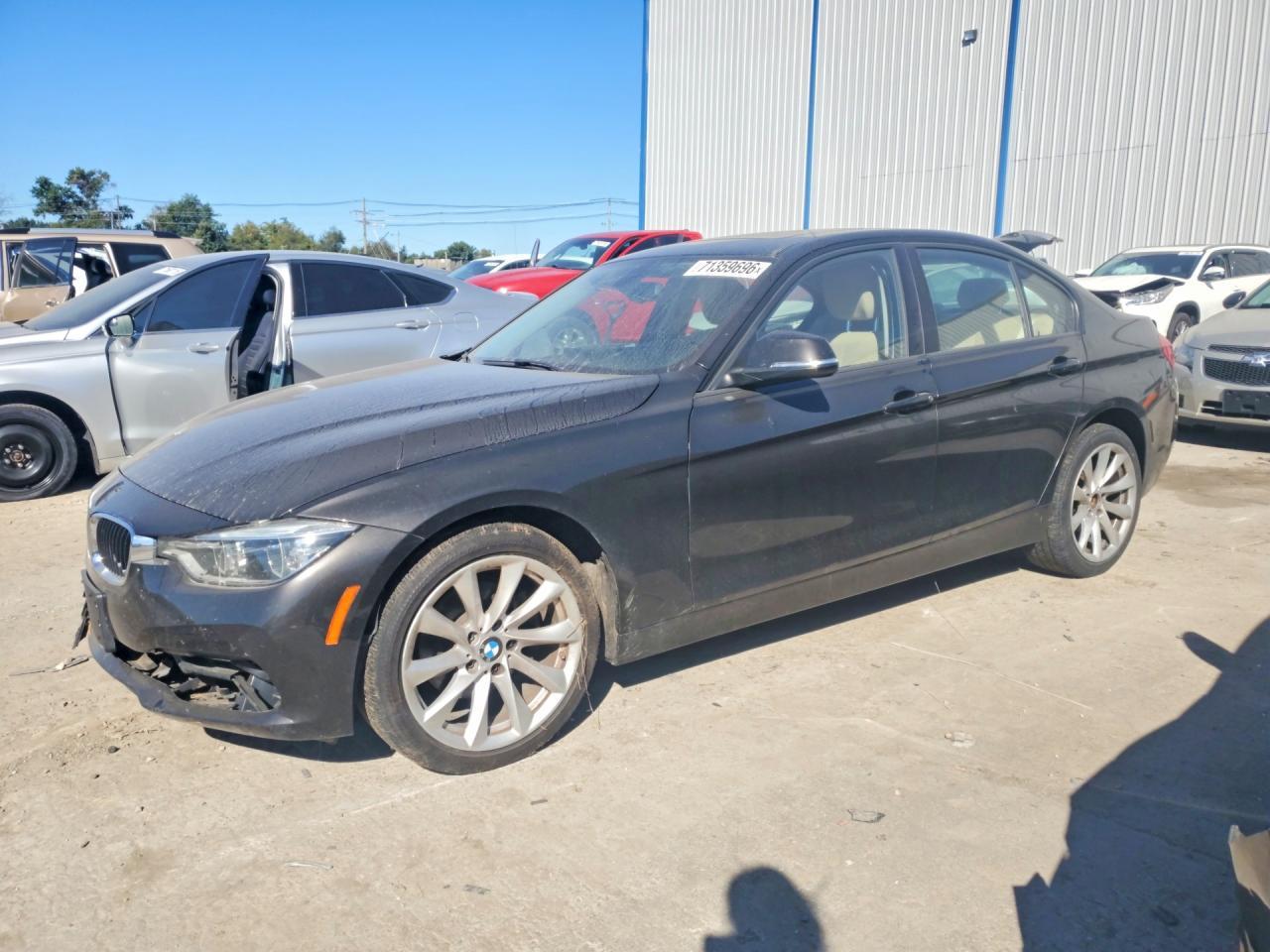 2018 BMW Seria 3 320i - zdjęcie główne