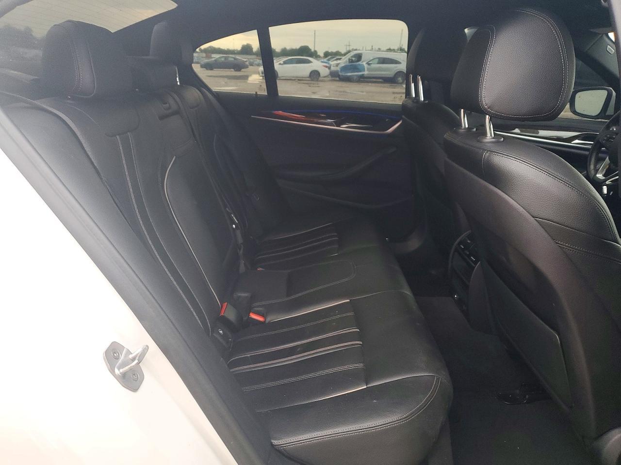 2019 BMW 540 I - zdjęcie 10
