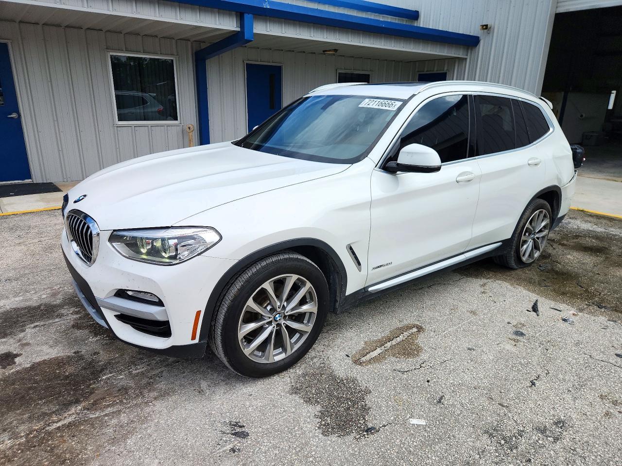 2018 BMW X3 xDrive30I - zdjęcie główne