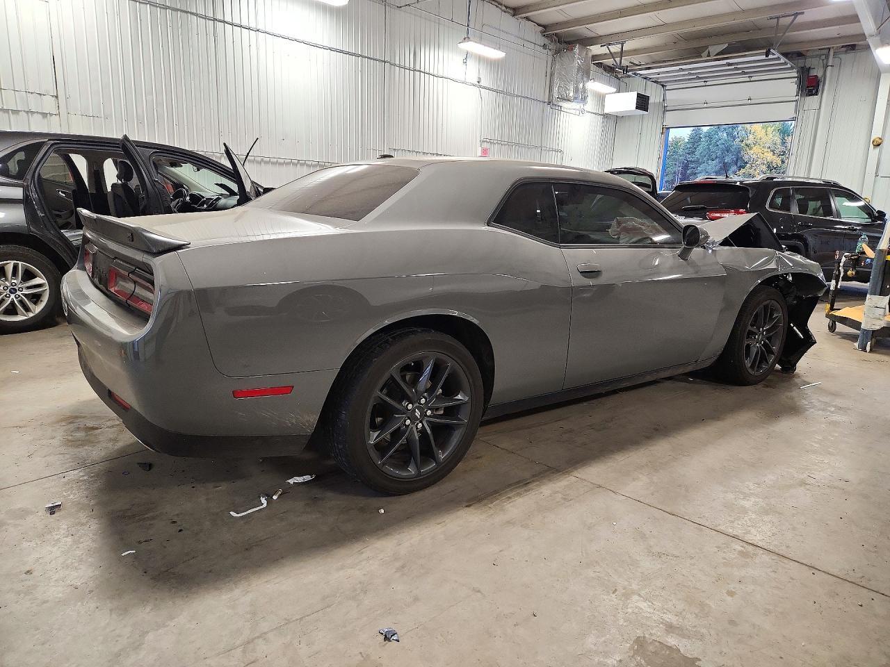 2023 Dodge Challenger Gt - zdjęcie 3