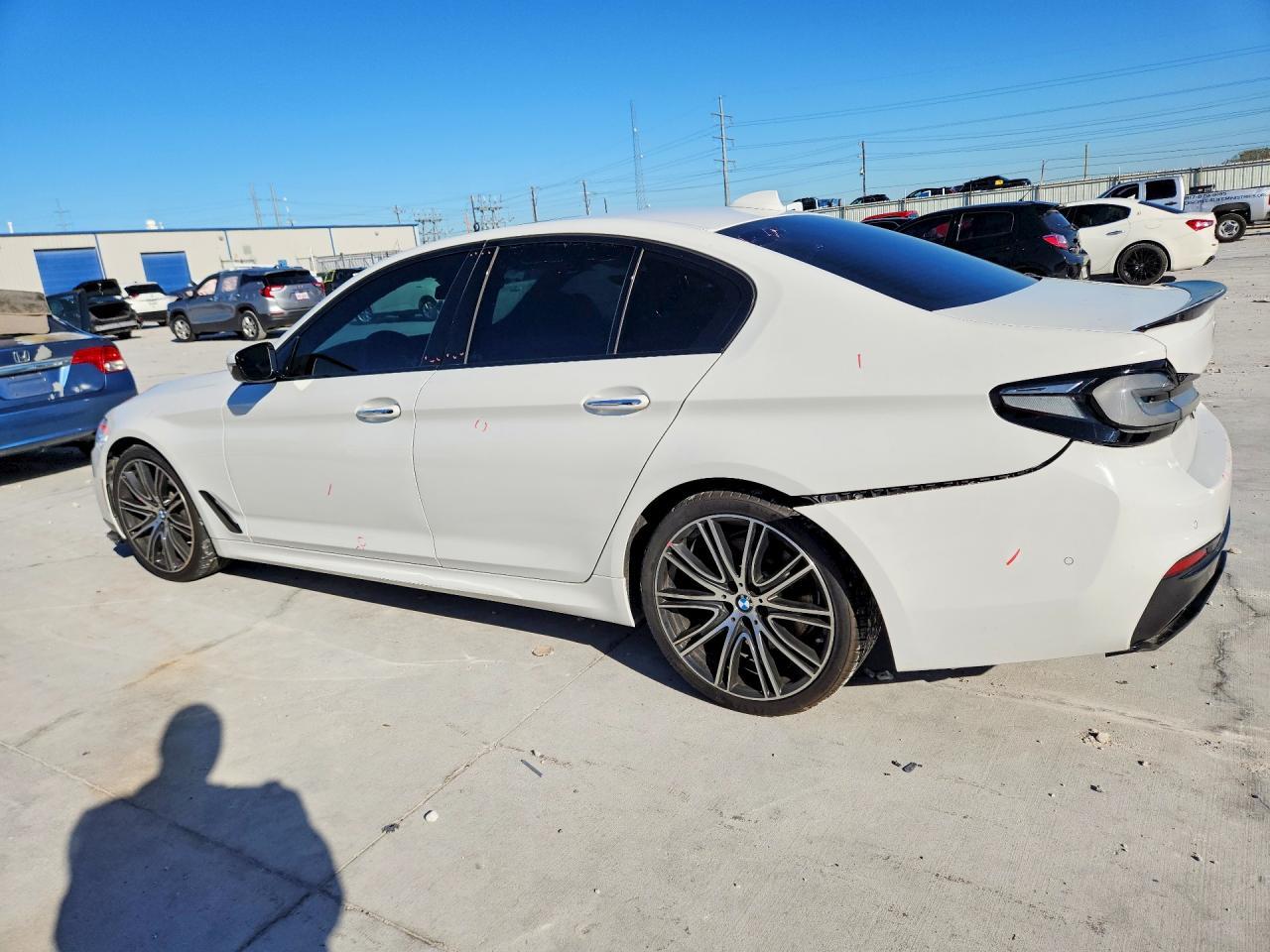 2018 BMW Seria 5 540i - zdjęcie 2