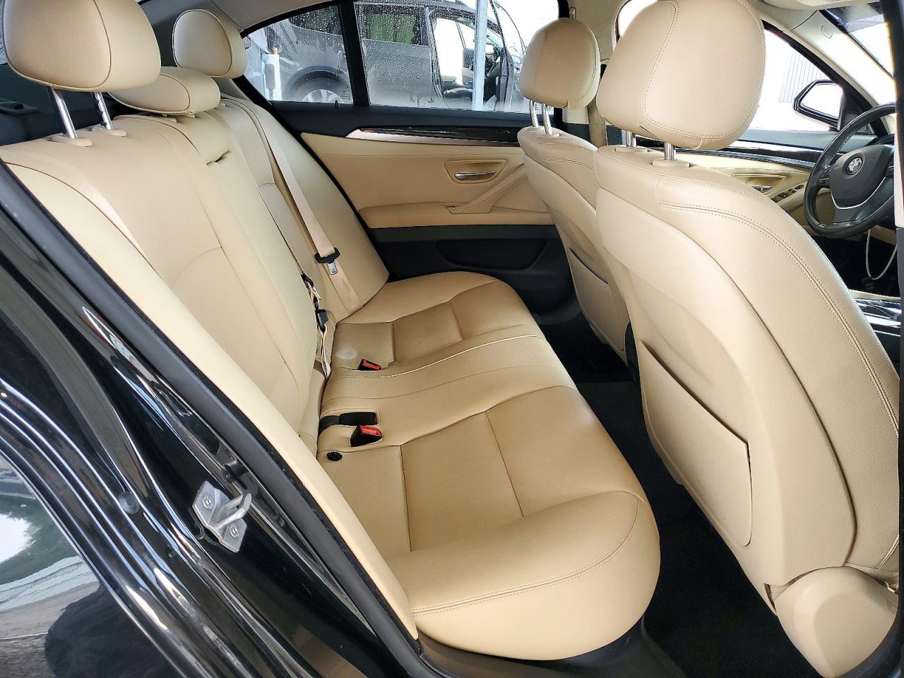2016 BMW 528 I - zdjęcie 10