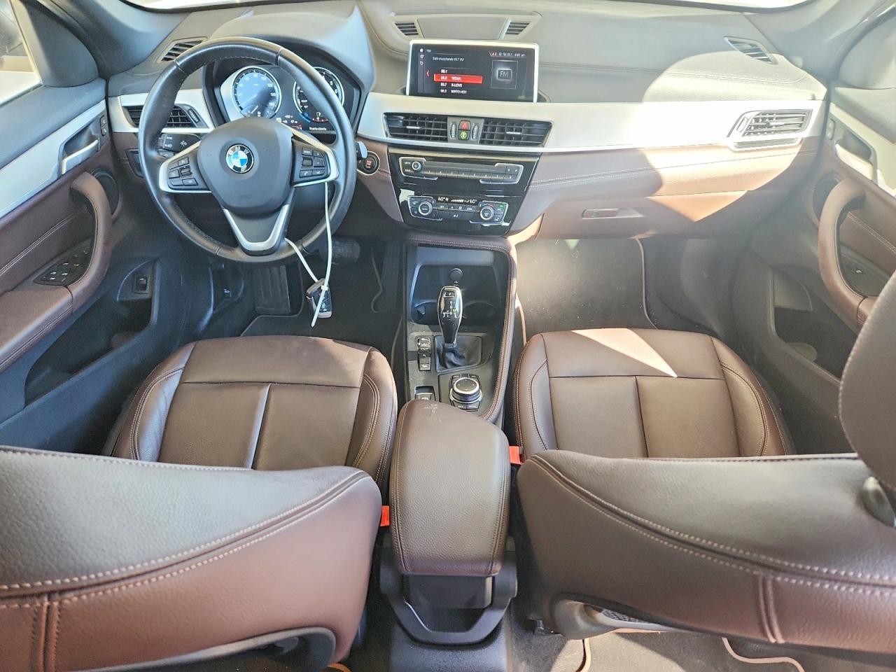 2022 BMW X1 xDrive28I - zdjęcie 8