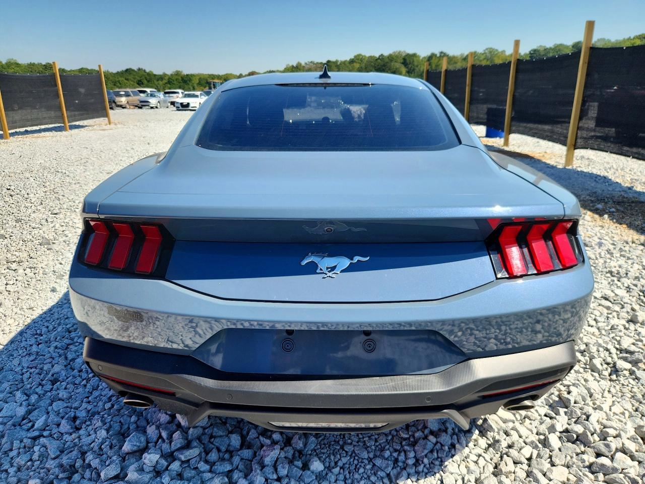 2024 Ford Mustang - zdjęcie 6