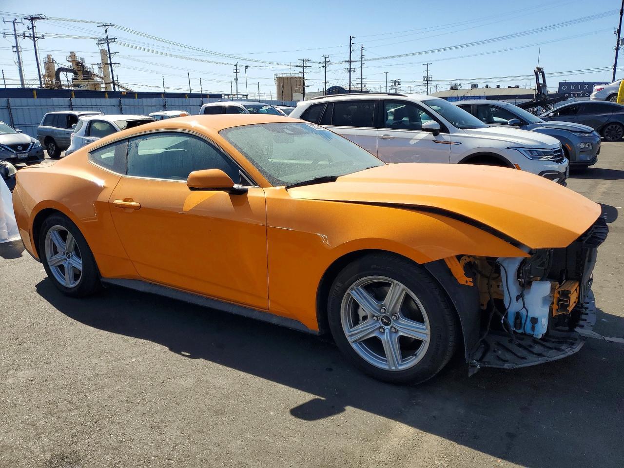 2026 Ford Mustang - zdjęcie 4