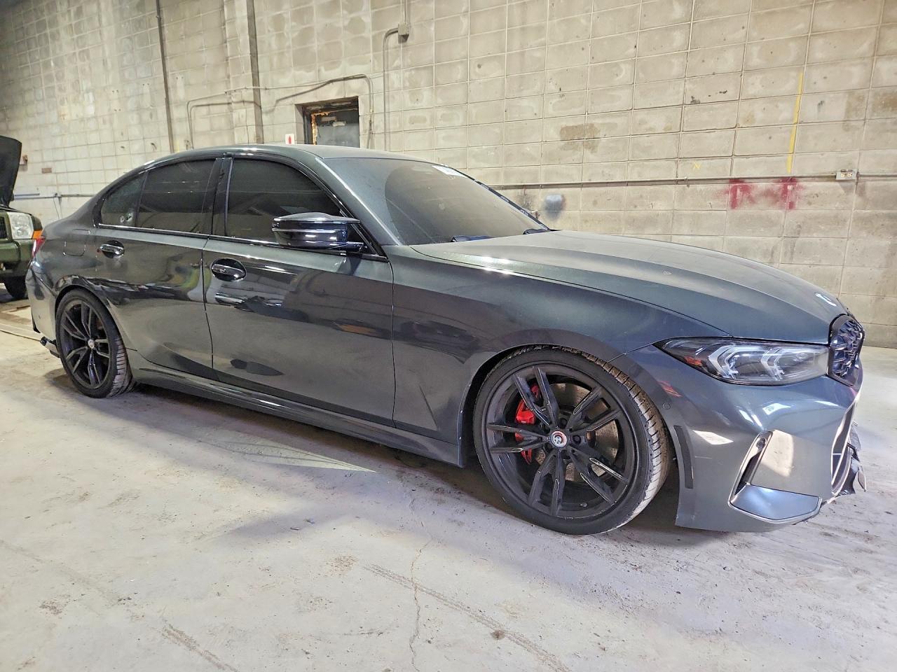 2023 BMW Seria 3 340i - zdjęcie 4