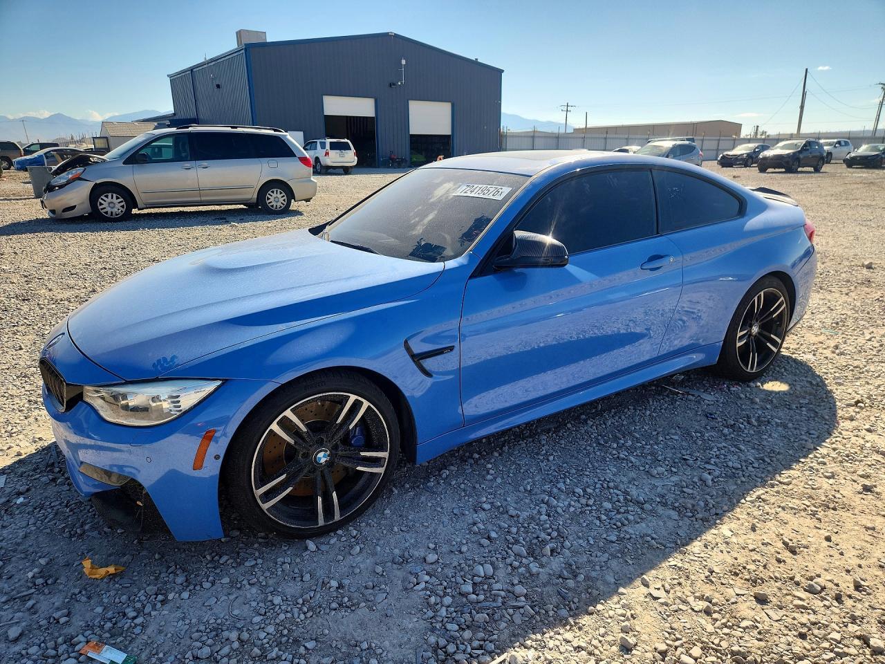 2015 BMW M4 - zdjęcie główne
