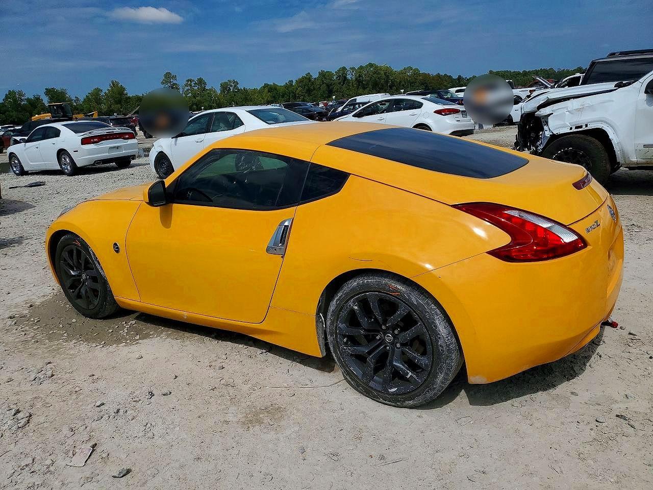 2017 Nissan 370Z Base - zdjęcie 2