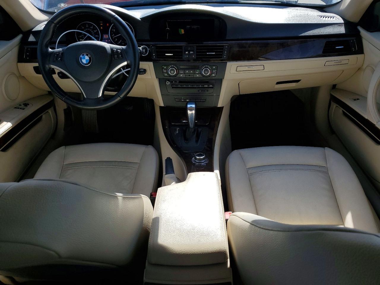 2013 BMW 328 I - zdjęcie 8