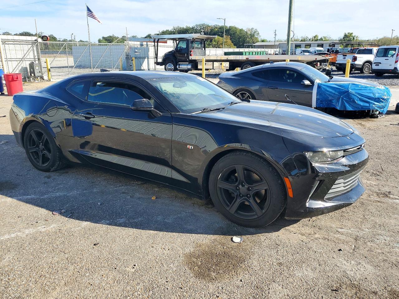 2017 Chevrolet Camaro Lt - zdjęcie 4