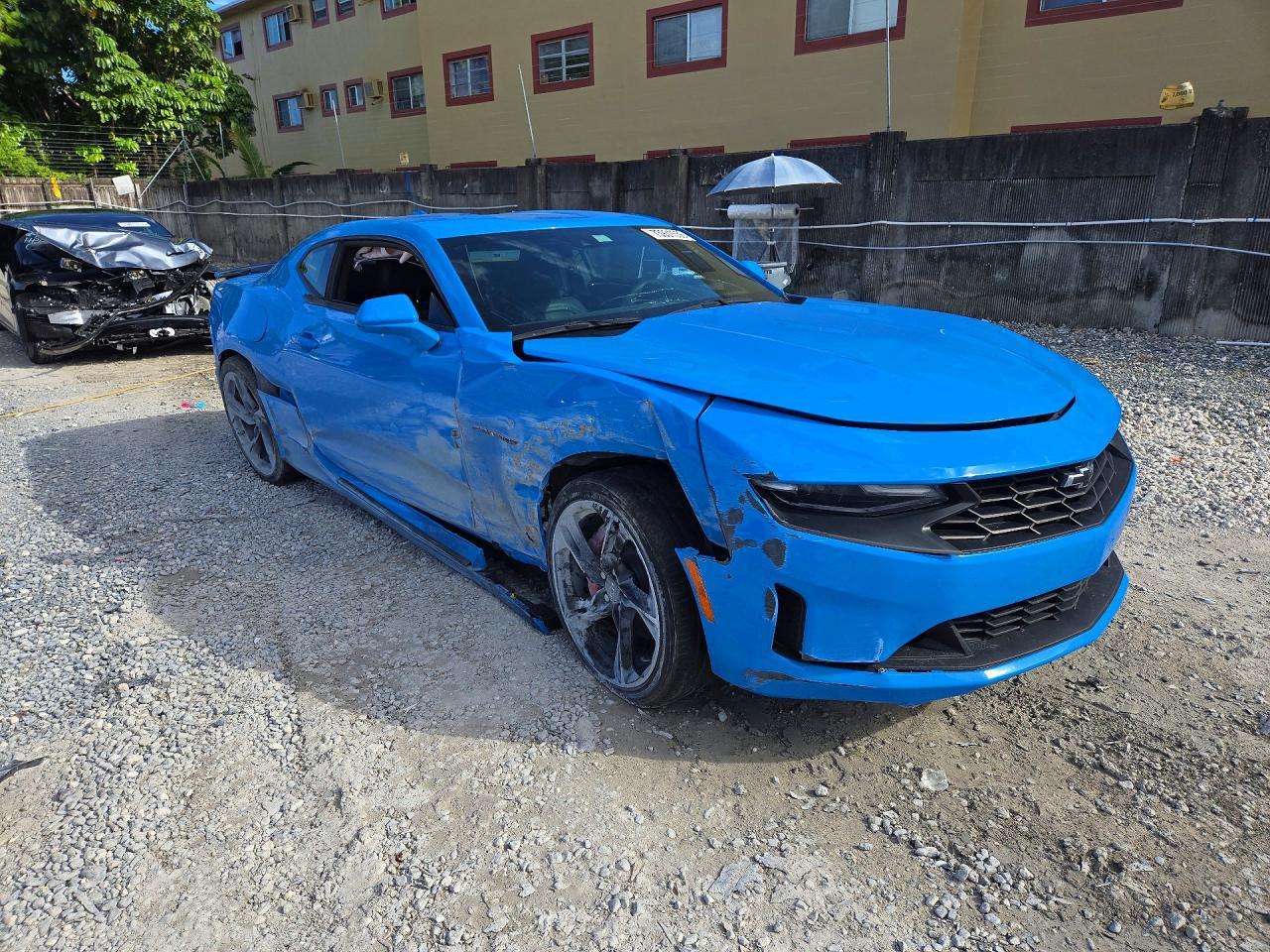 2023 Chevrolet Camaro Lt - zdjęcie 4
