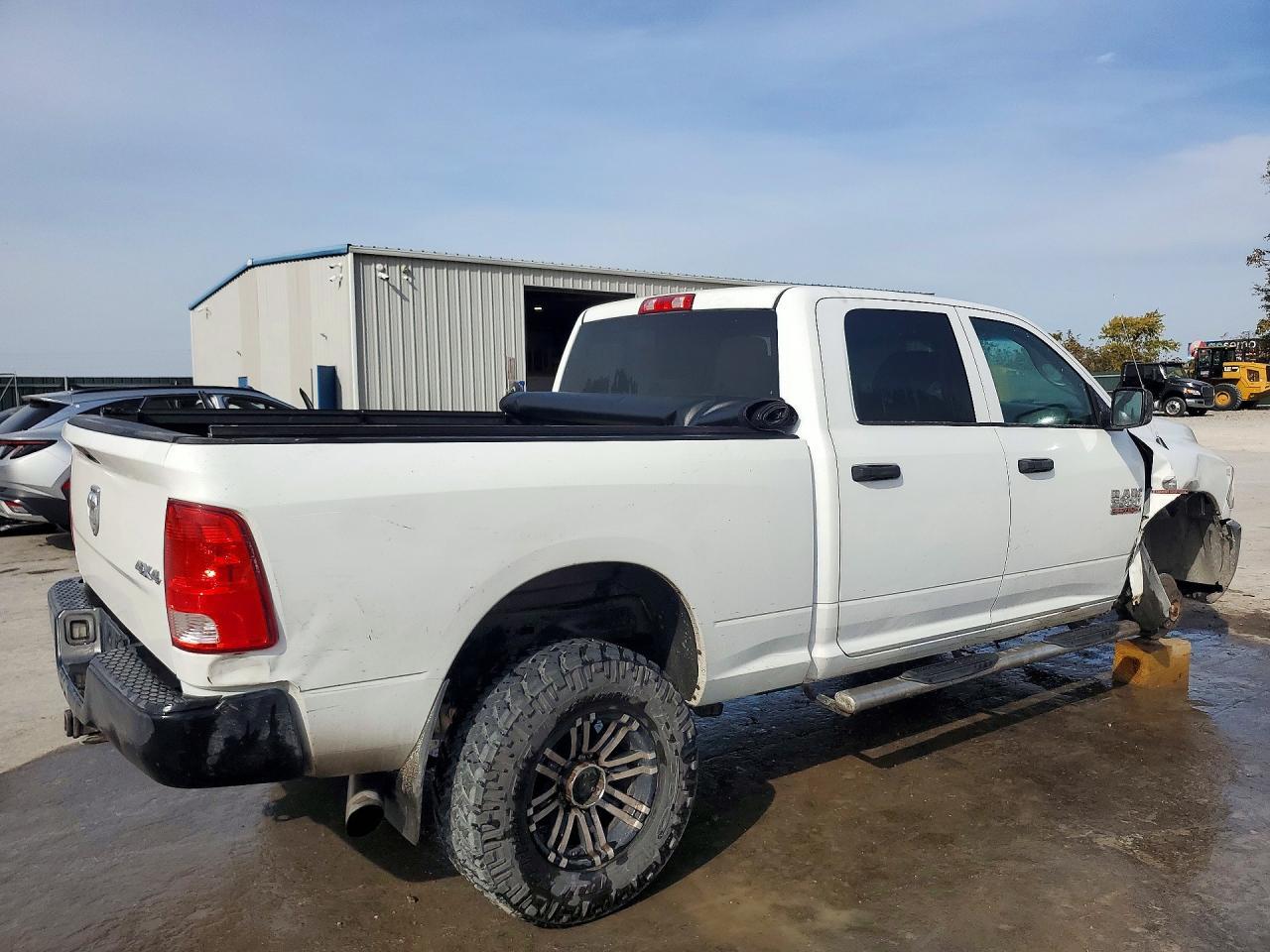 2014 Ram 2500 Tradesman - zdjęcie 3