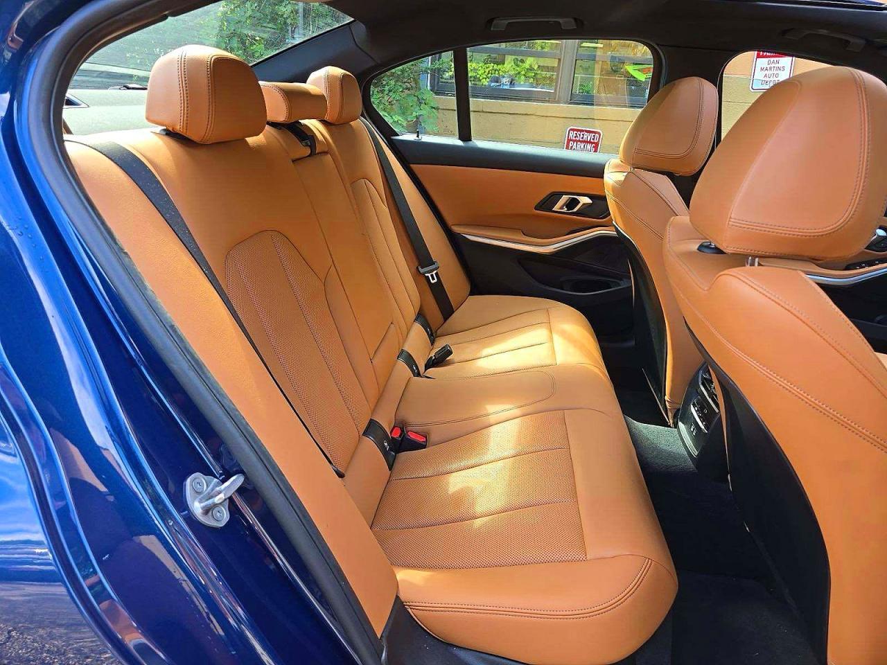 2024 BMW Seria 3 330e - zdjęcie 7