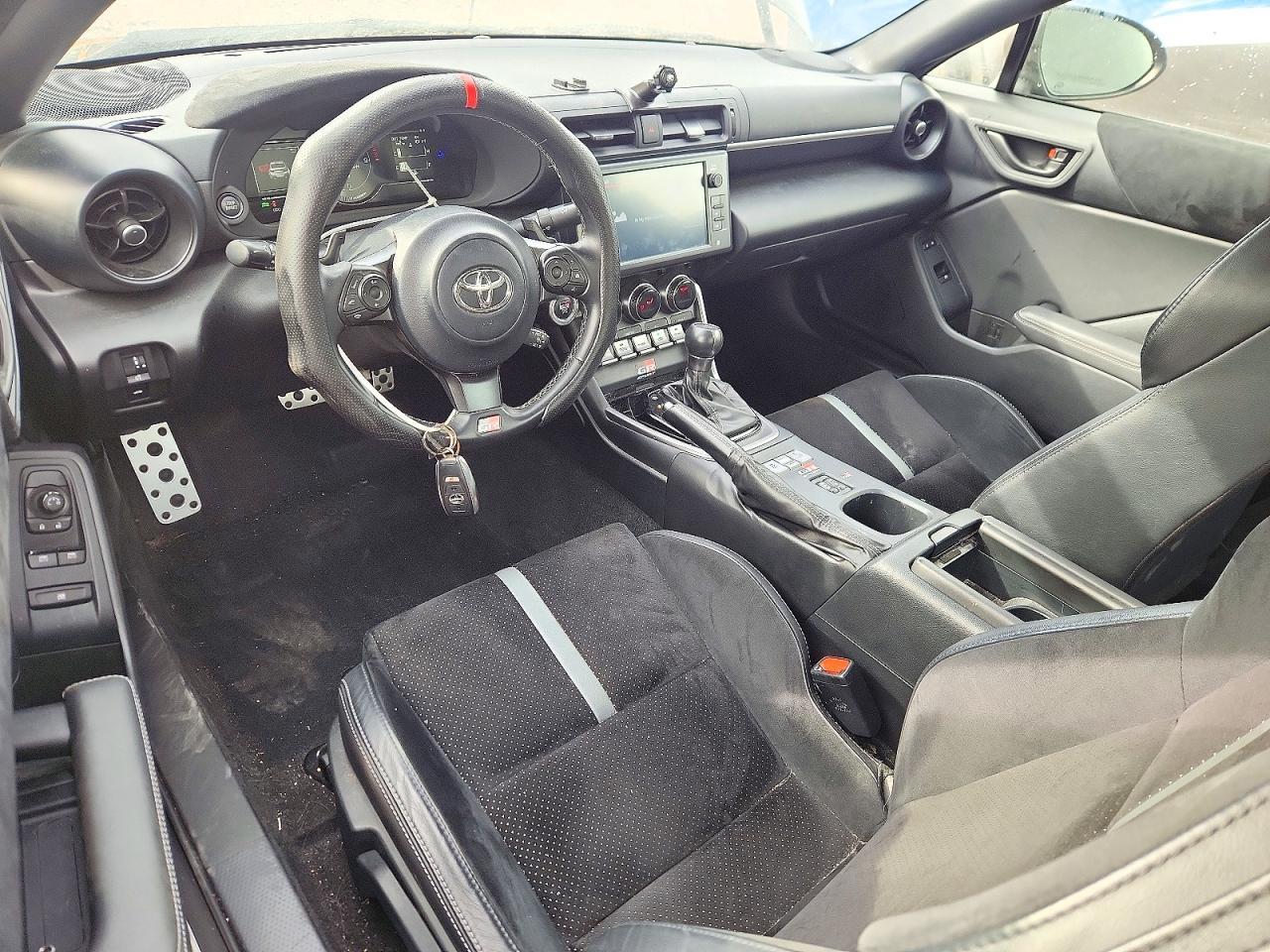 2024 Toyota Gr 86 Premium - zdjęcie 8