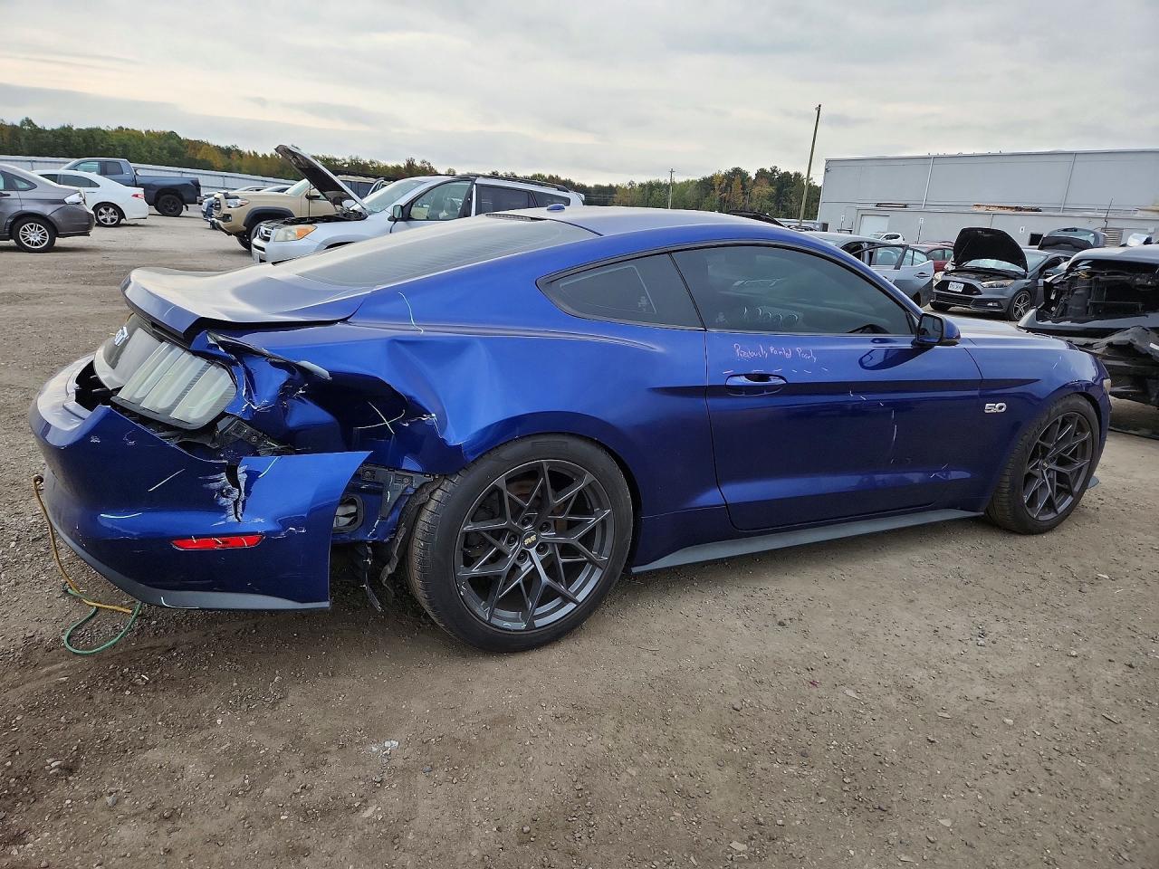 2016 Ford Mustang Gt - zdjęcie 3