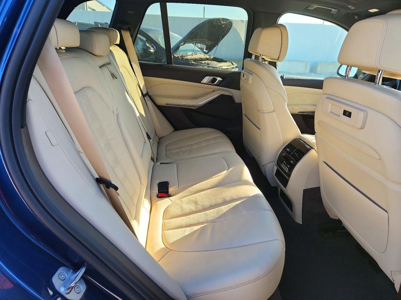 2019 BMW X5 xDrive40I - zdjęcie 11