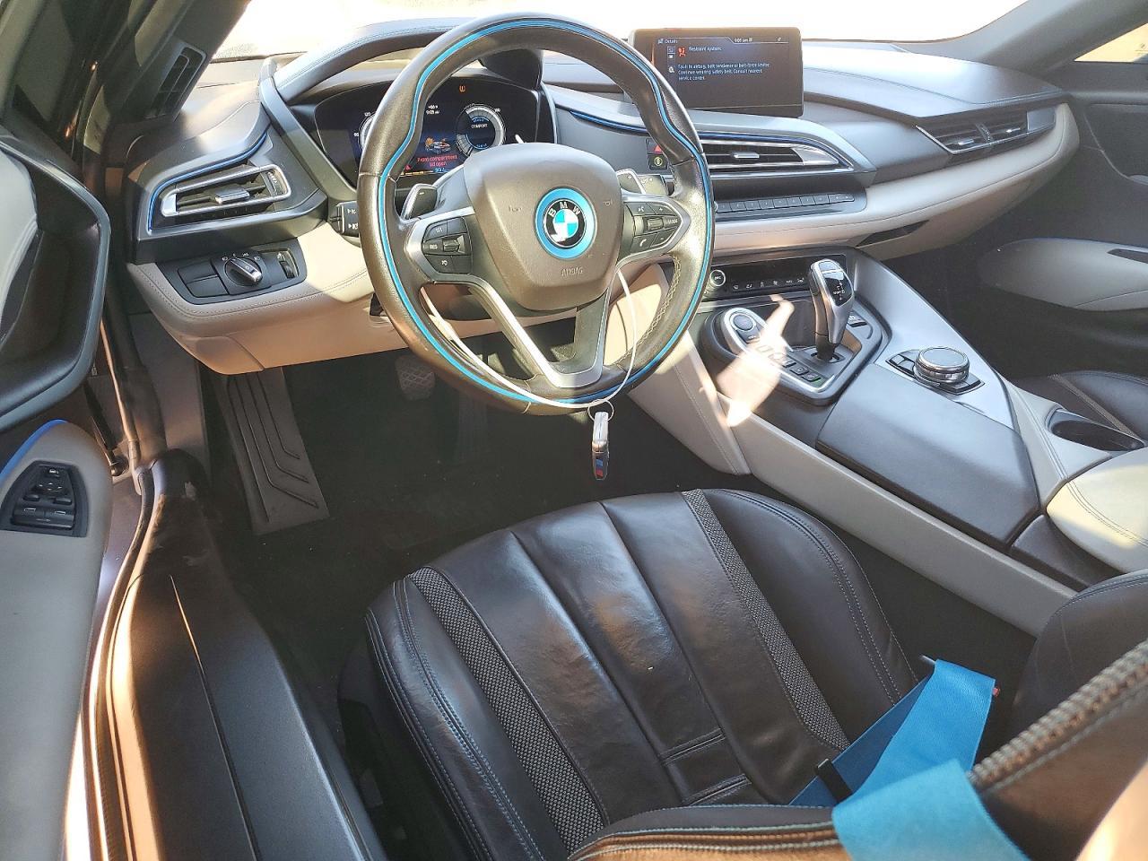 2015 BMW I8 - zdjęcie 8