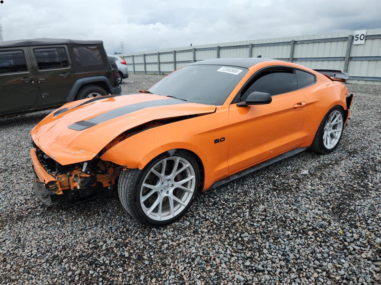 2021 Ford Mustang Gt - zdjęcie główne