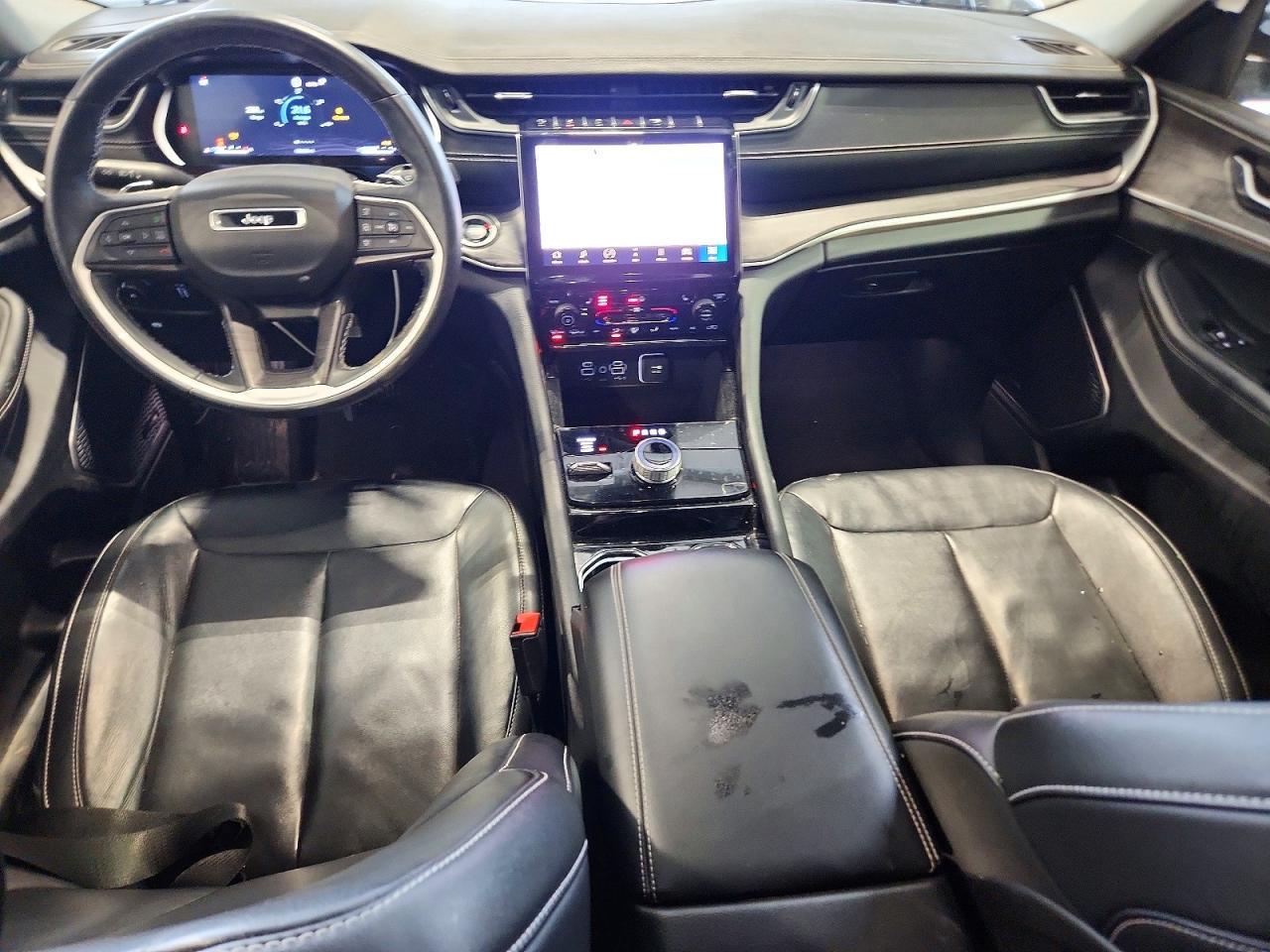 2022 Jeep Grand Cherokee Limited - zdjęcie 8