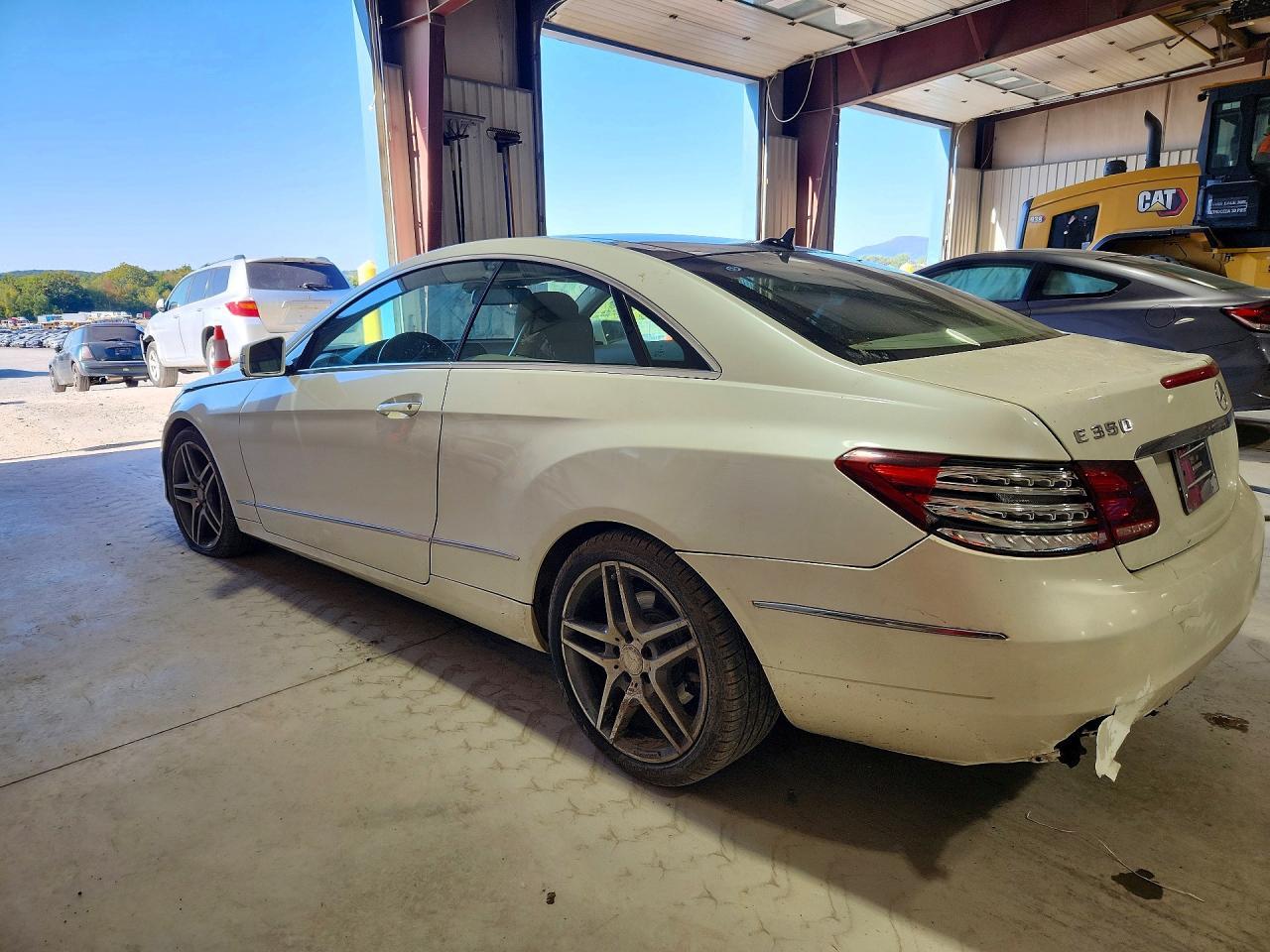 2014 Mercedes-Benz E 350 - zdjęcie 2