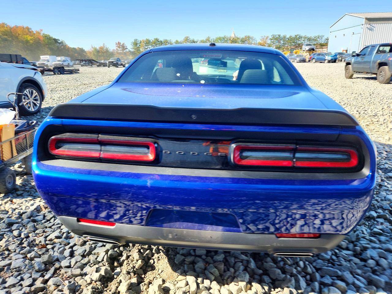 2021 Dodge Challenger Sxt - zdjęcie 6
