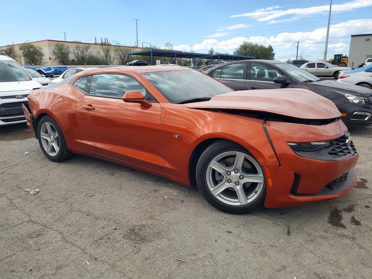 2023 Chevrolet Camaro Ls - zdjęcie 4